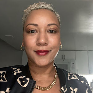 Meet your Posher, Krystal